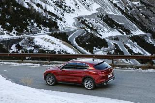 Alfa Romeo Stelvio 2021