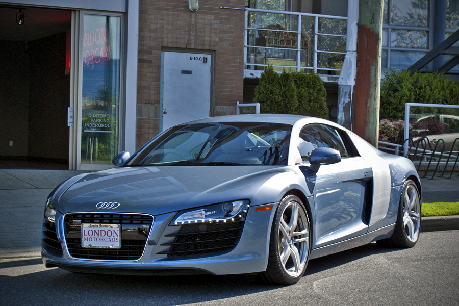 Audi R8 2012