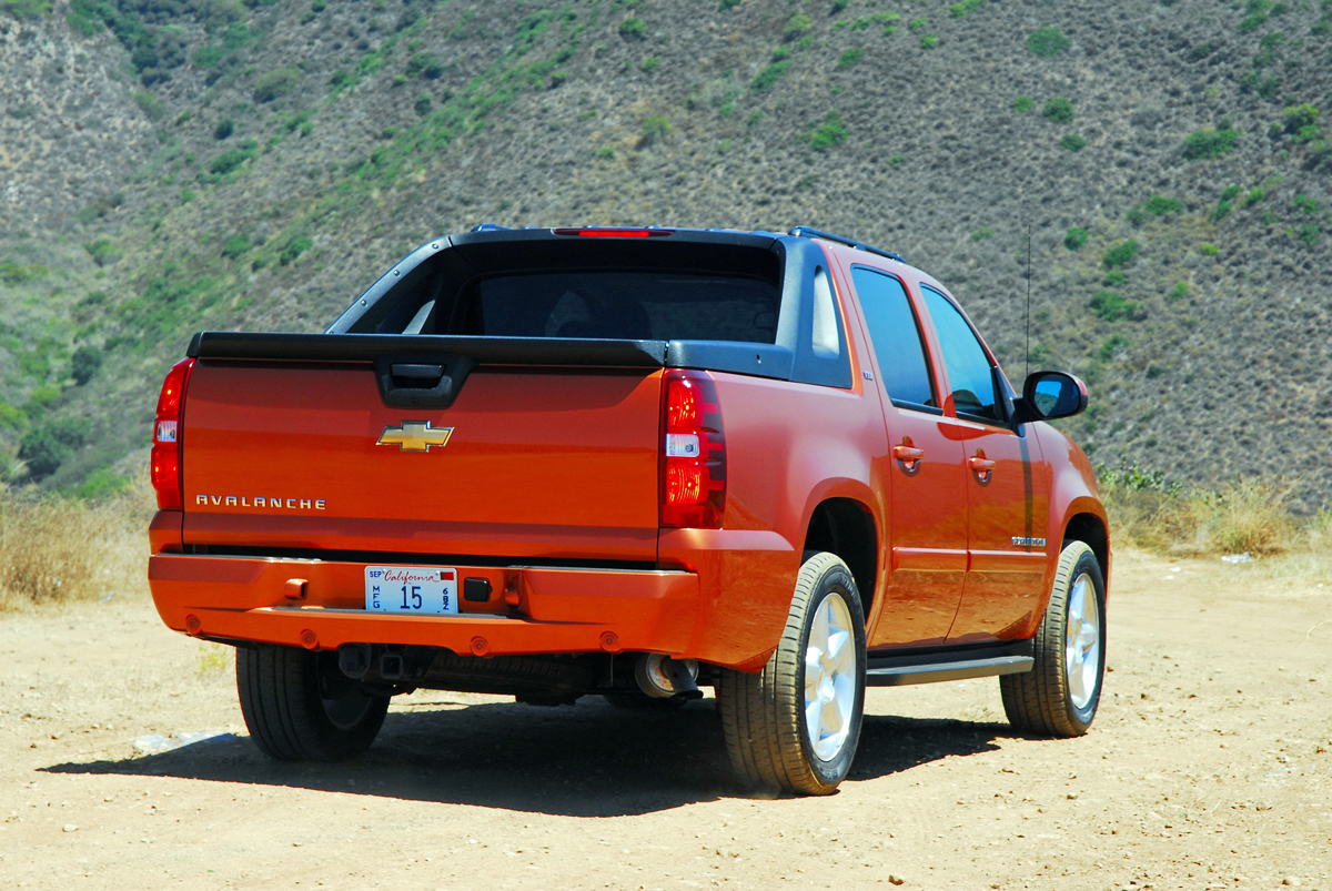 Chevrolet Avalanche 1500 2013
