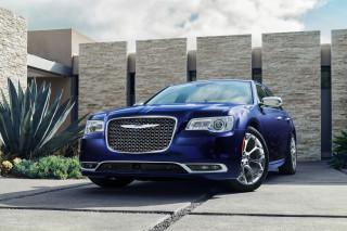 Chrysler 300 2023