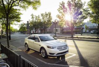 Ford Taurus 2019