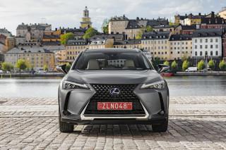 Lexus UX 200 2022