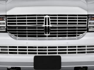 Lincoln Navigator 4WD 2012