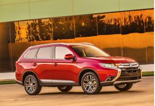 Mitsubishi Outlander 2016