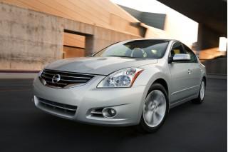 Nissan Altima Hybrid 2011