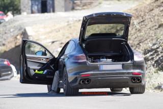 Porsche Panamera S E-Hybrid 2016