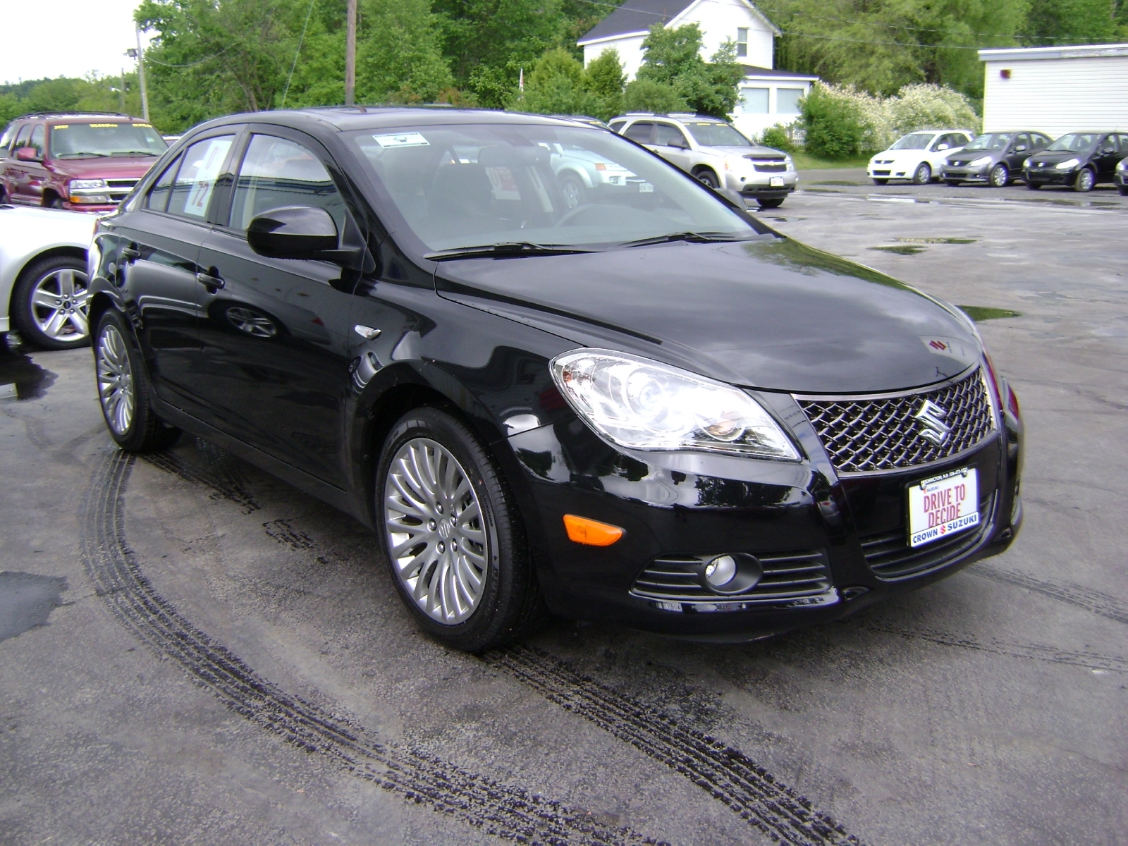 Suzuki Kizashi 2013