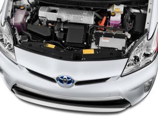 Toyota Prius Plug-in Hybrid 2014