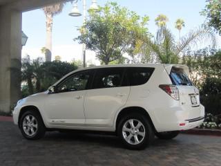 Toyota Rav4 EV 2012